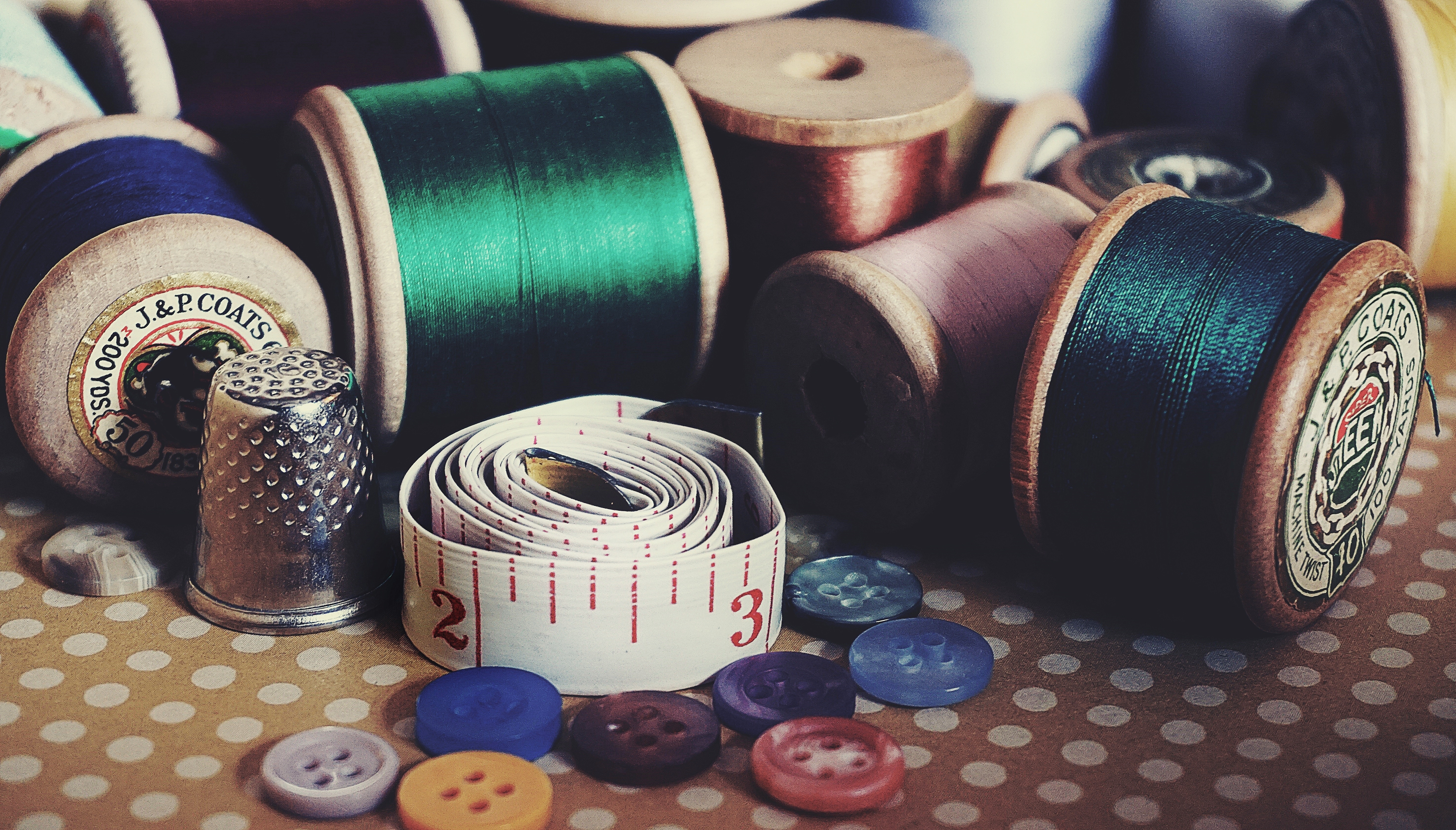 arts-and-crafts-bobbin-buttons-1232131